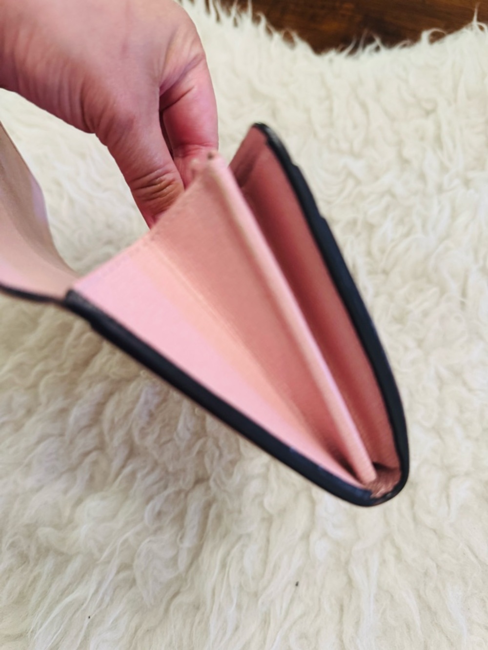 Louis Vuitton Epi Light Pink  Envelope Wallet - Picture 8 of 14